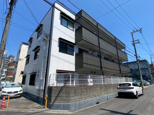 ロイヤルカーサ姫里