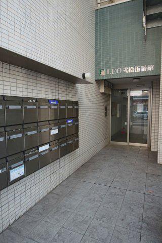 LEO弐拾五番館