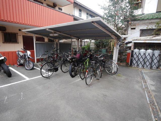 京王相模原線 京王堀之内駅 徒歩12分 3階建 築39年