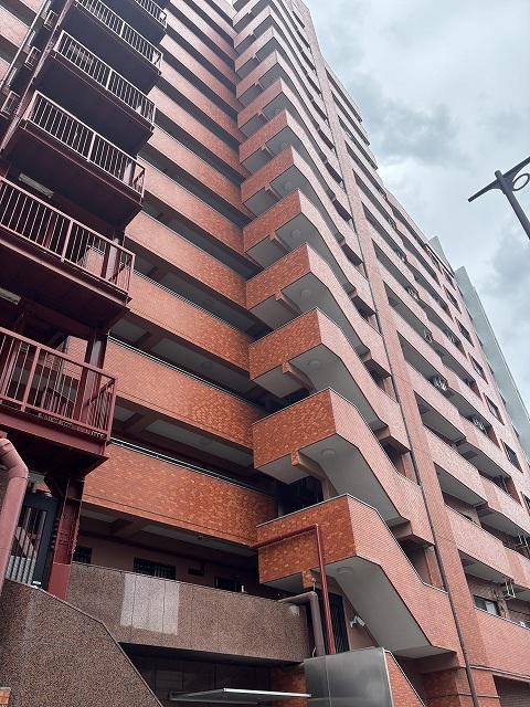 2面採光角 ルーフバルコニー クレベール西新宿 C