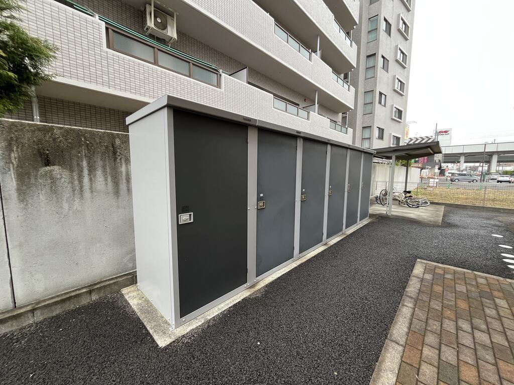 ホームユニバース長町