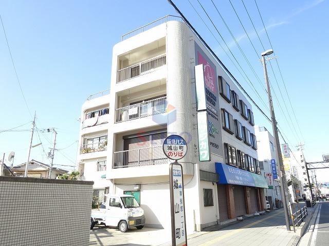 辻川ビル