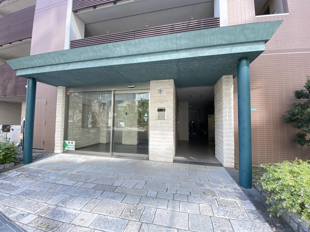 アルファリラ