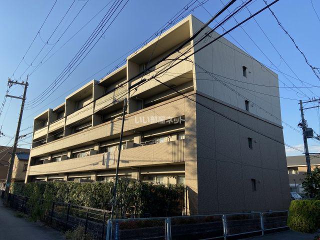 メゾン新町