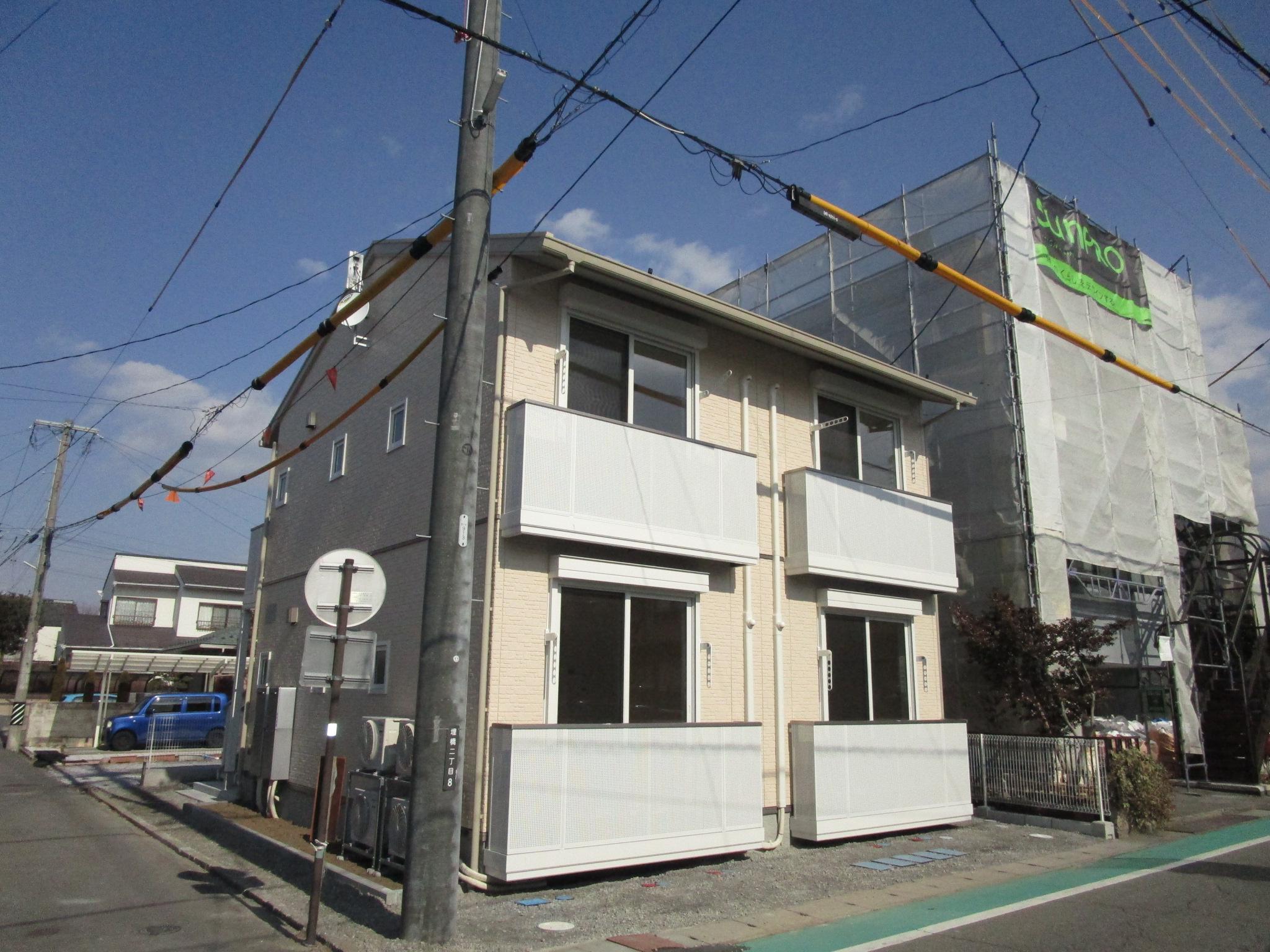 COZY HUT 江