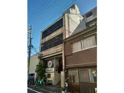 FROM イースト(ワンルーム/3階)の外観写真