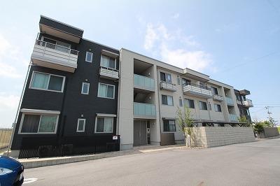 シャーメゾン新光町(2LDK/1階)