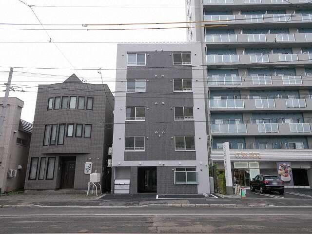 ラフィーネ南15条