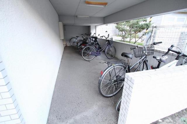マリオン高松宮脇町203号