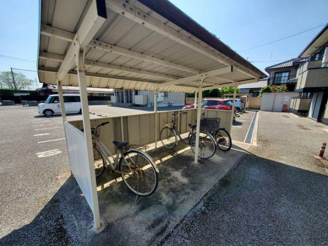 ウエストヴィレッジ