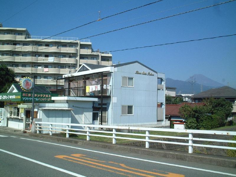 リバーサイドパレス