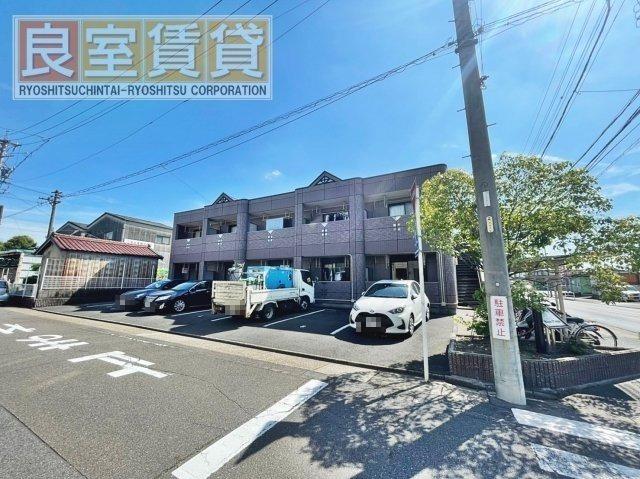 ブループラージュ