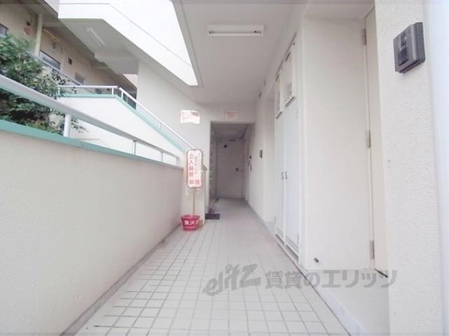 森田マンション西棟