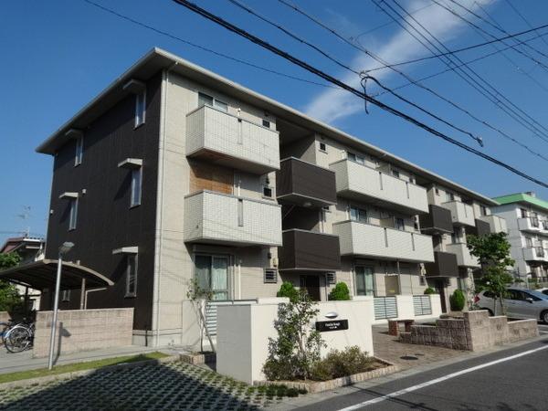 ファミリア金剛