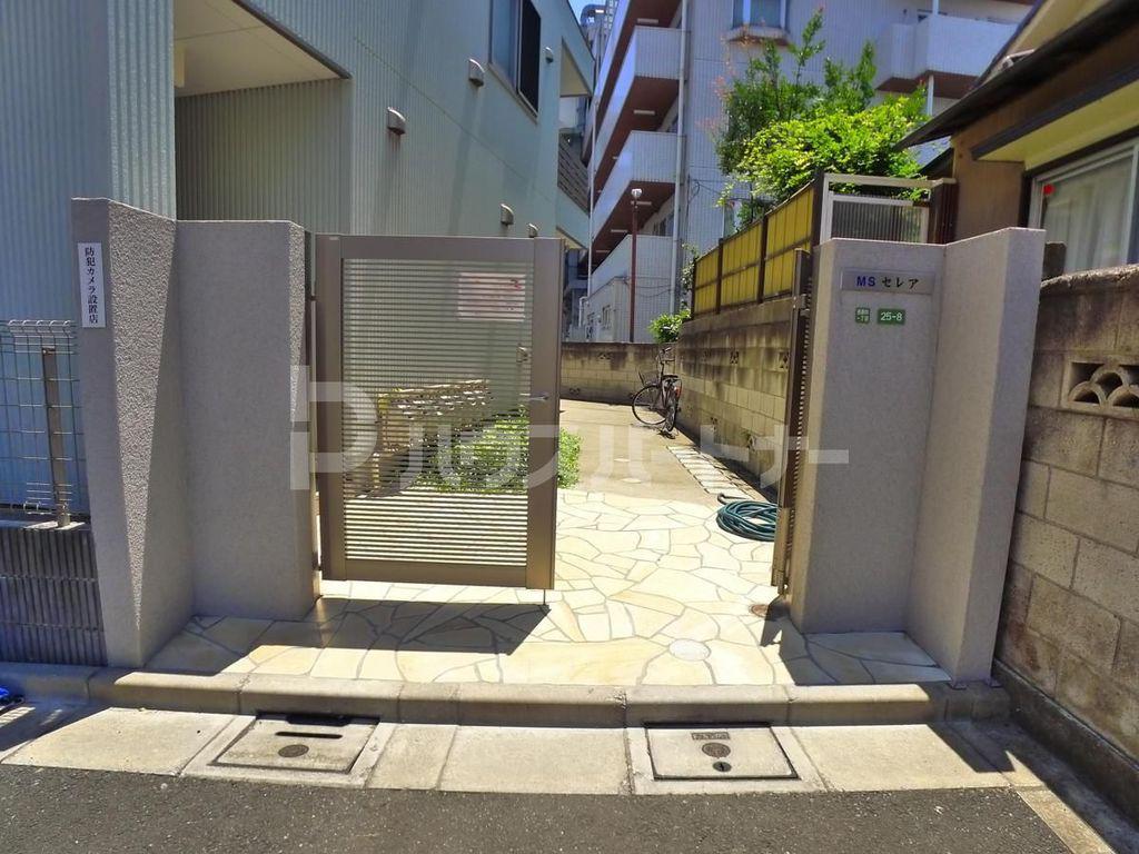 東武大師線 大師前駅 徒歩5分 2階建 築14年