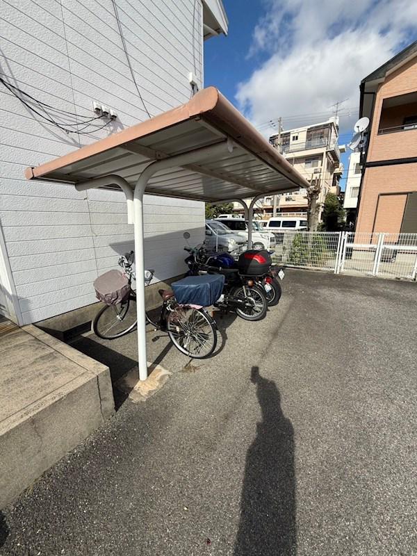 ホワイトヴィラ2番館