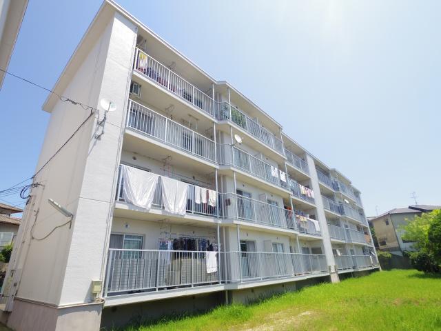 関屋あしびハイツ1号棟