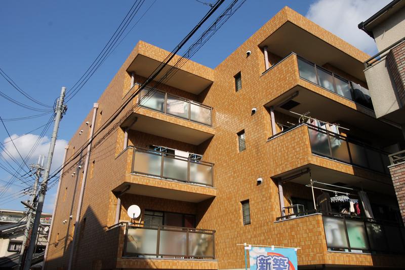 ファミーユ