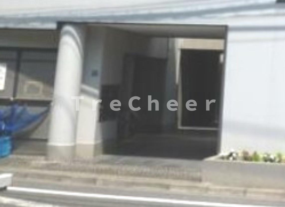 磯崎フラツト