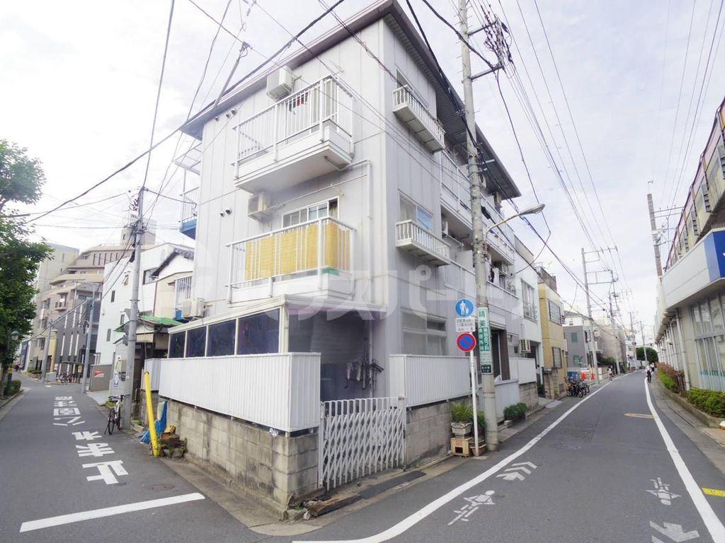 プレミアムフジタ