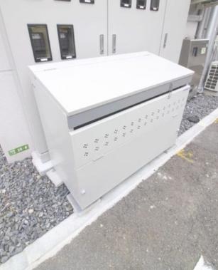 PASEO SANGENJAYA イースト ウエスト パセオ三軒茶屋
