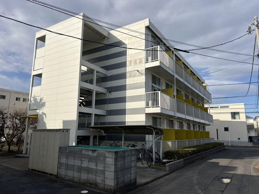 西武拝島線 萩山駅 徒歩8分  築24年