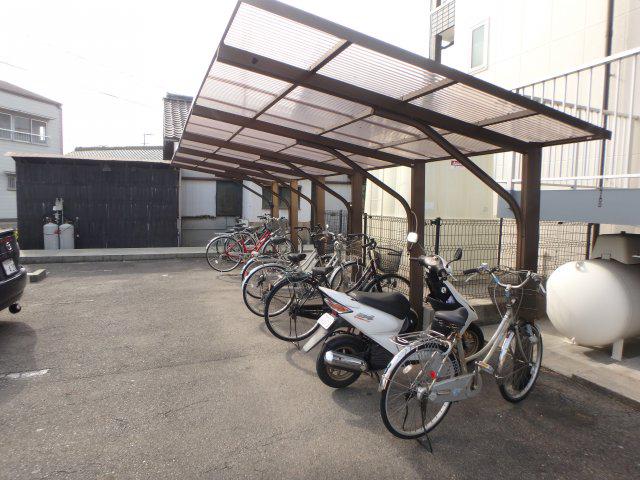 シャイニングコート