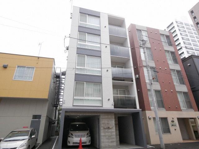 ブランシャール琴似駅前