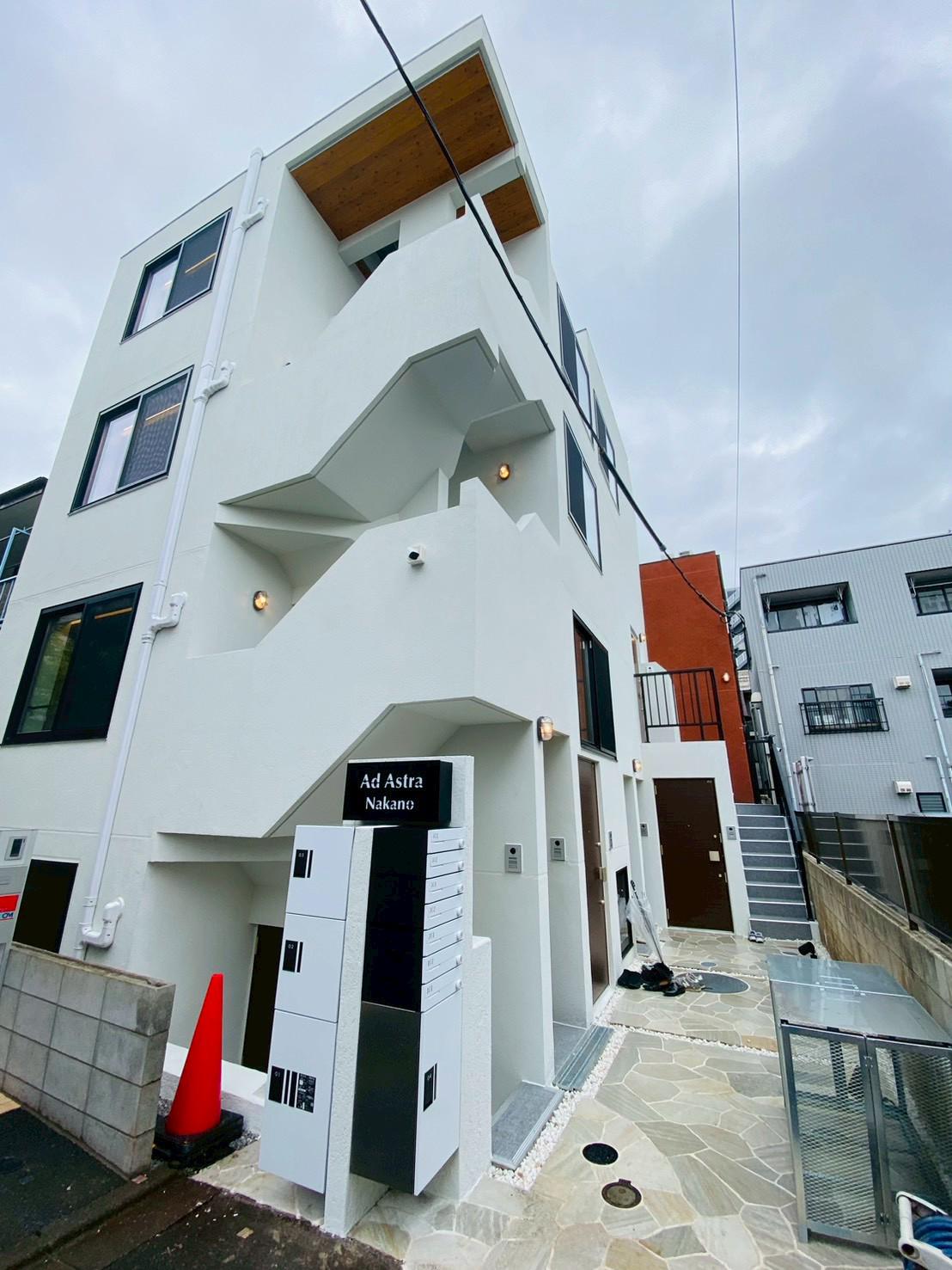 アドアストラ中野