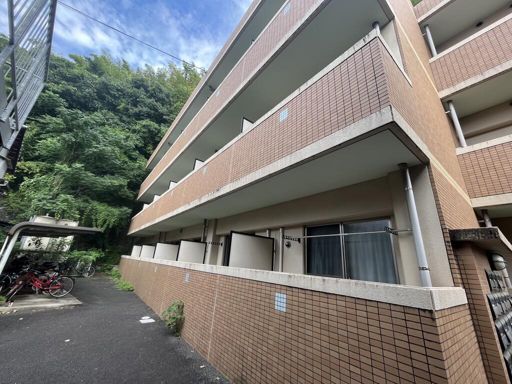 アンプルール・べトン扇町