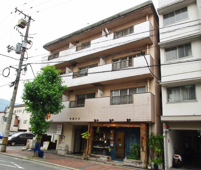 中央イン