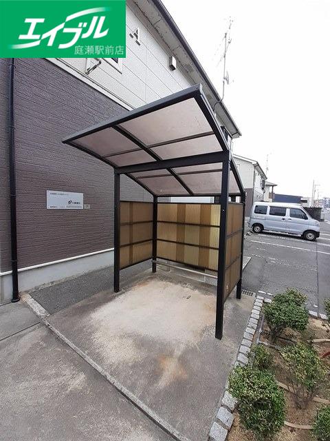 マーヴェラスA棟