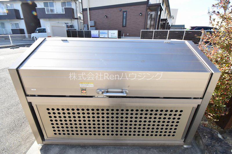 エヴァーグリーンヒルズ