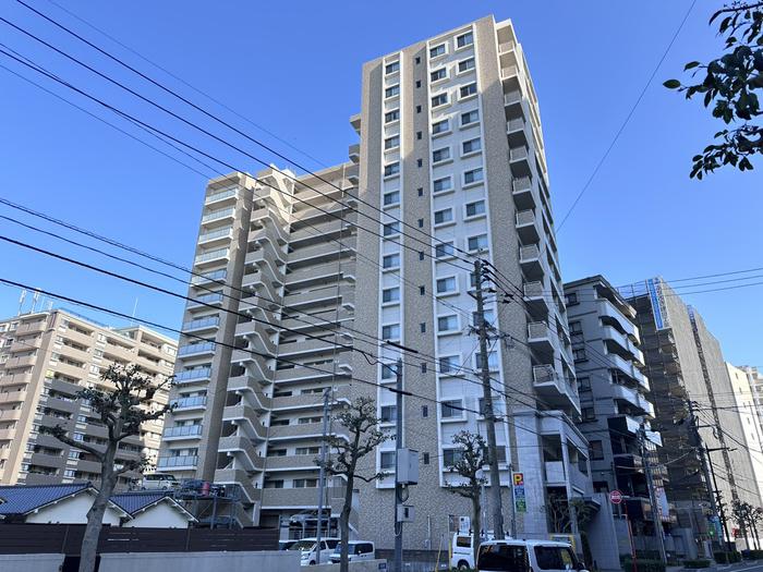 ファーネスト白木原駅前ルクシア(4LDK/12階)