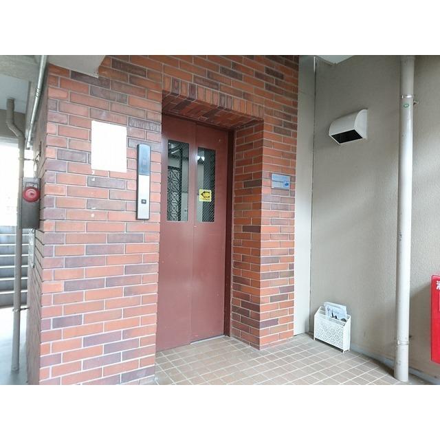 川村ロイヤルマンション