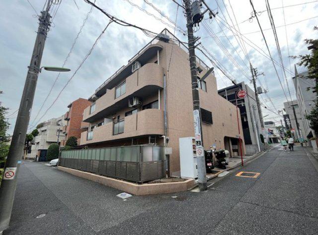 PRATIQUE明大前
