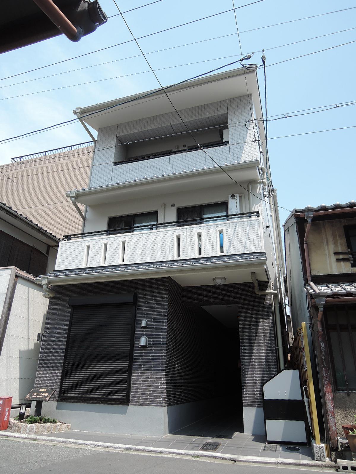 フルール川端