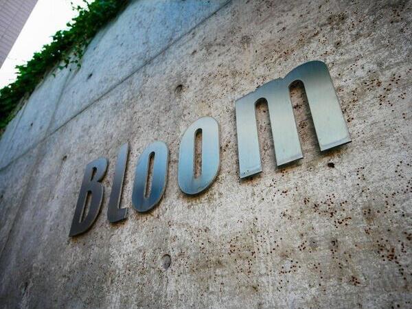 BLOOM