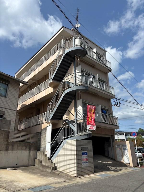 クイーン・パレス橋口町