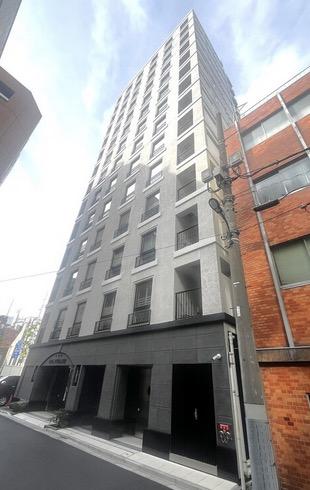 THE MAYFAIR