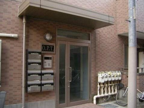 東武伊勢崎線 西新井駅 徒歩4分 3階建 築23年