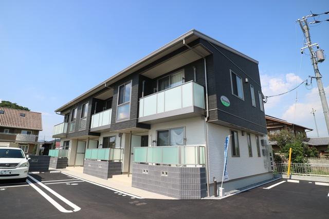 エターニア