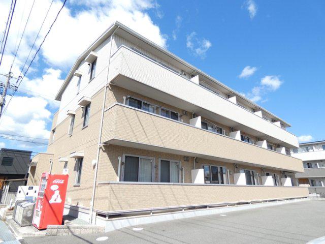 シャイン ブランチ湯田