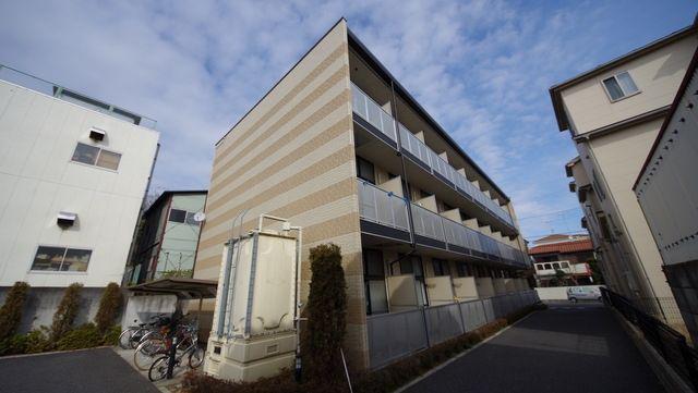 レオパレス南市場