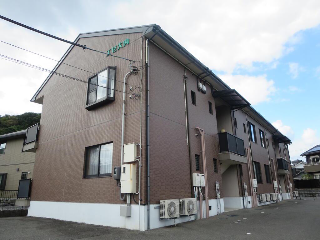 エゼ大内(2LDK/1階)