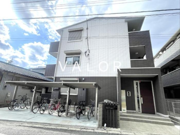 グリーンフォレストT