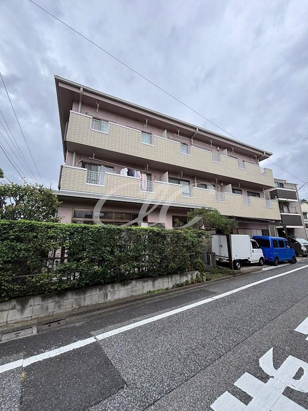 LA VIE EN ROSE(5LDK/1階)