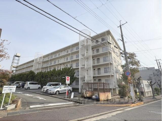 帝塚山ガーデンハイツ1号棟