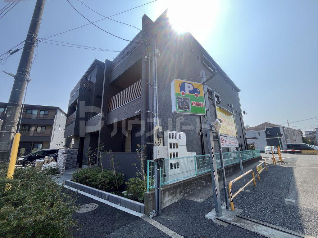 CASA FORESTALE A棟