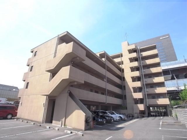 パストラーレ城南